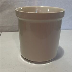 COPY - Elegant Cream Ceramic Utensil Holder